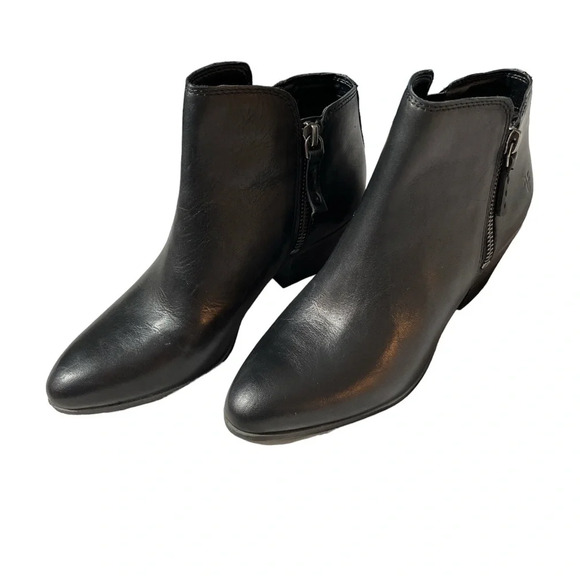 FRYE Judith Black Leather Ankle Bootie short Boots size 6.5 - Picture 3 of 10